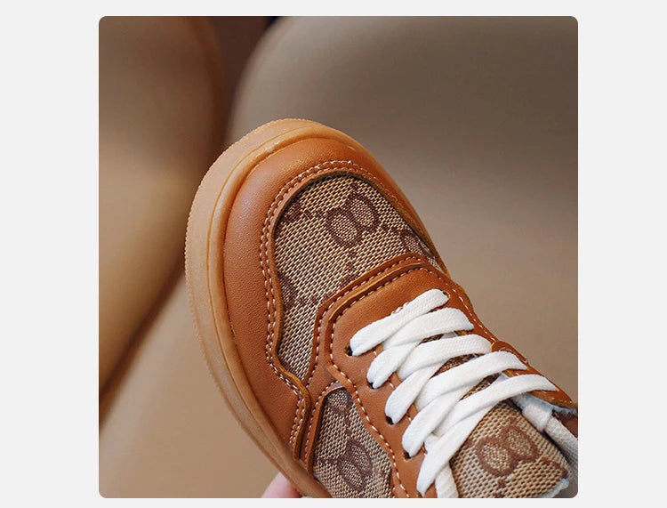 Autumn Lace-up Sneakers